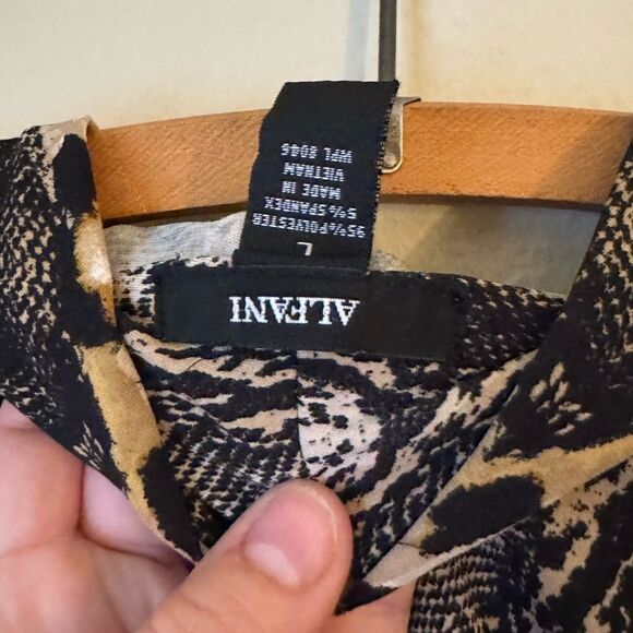 Alfani Rouched Animal Print Top - Large - Picture 5 of 5